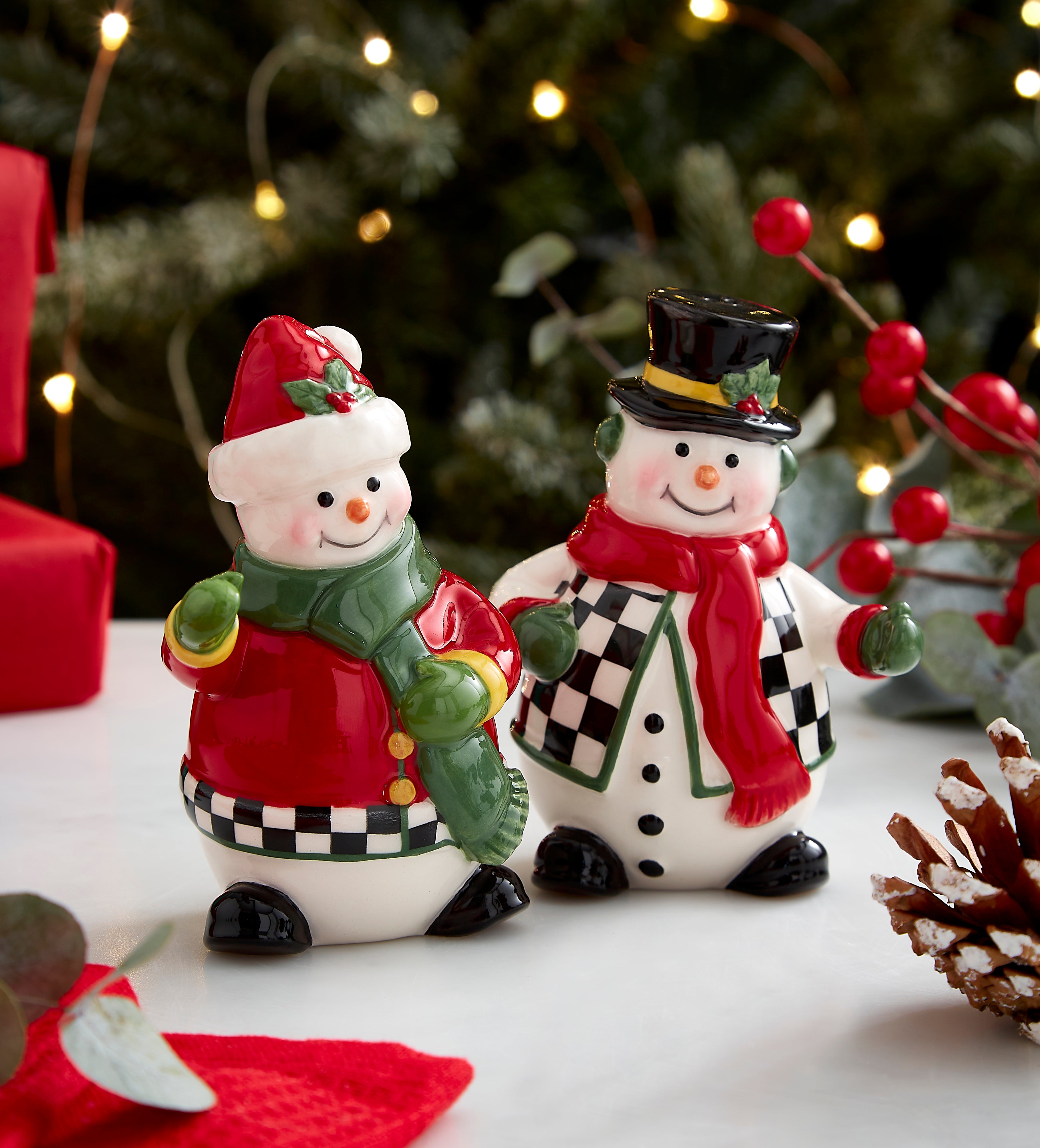 Christmas Tree Black & White 2-Piece Snowman Salt & Pepper Set