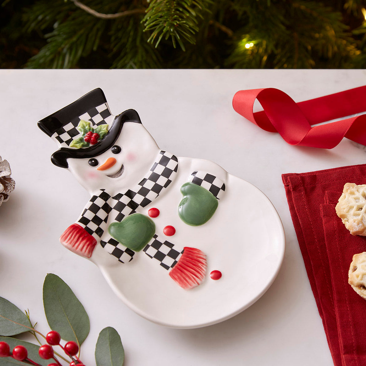 Christmas Tree Black & White 8.5" Snowman Dish