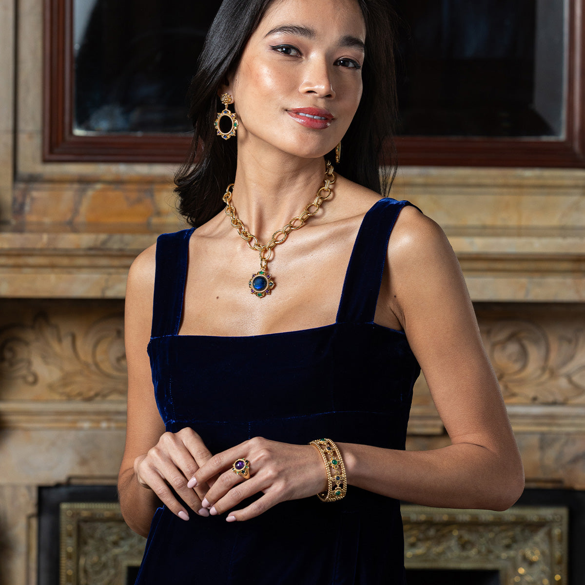 Contessa Pendant
