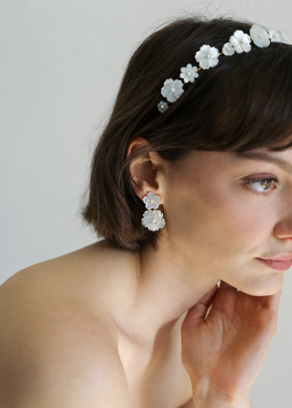 Jenna Headband in Mother of Pearl