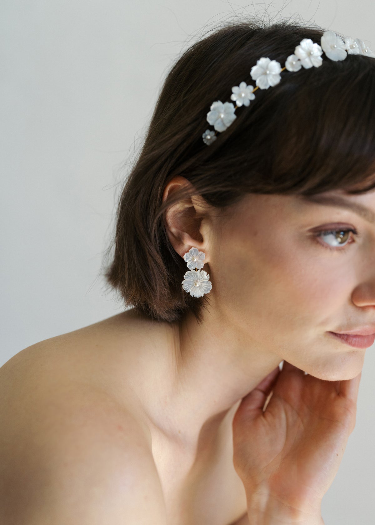 Jenna Headband in Mother of Pearl