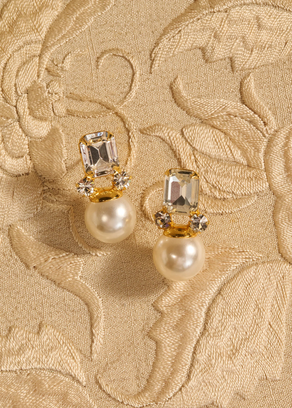 crystal antique gold