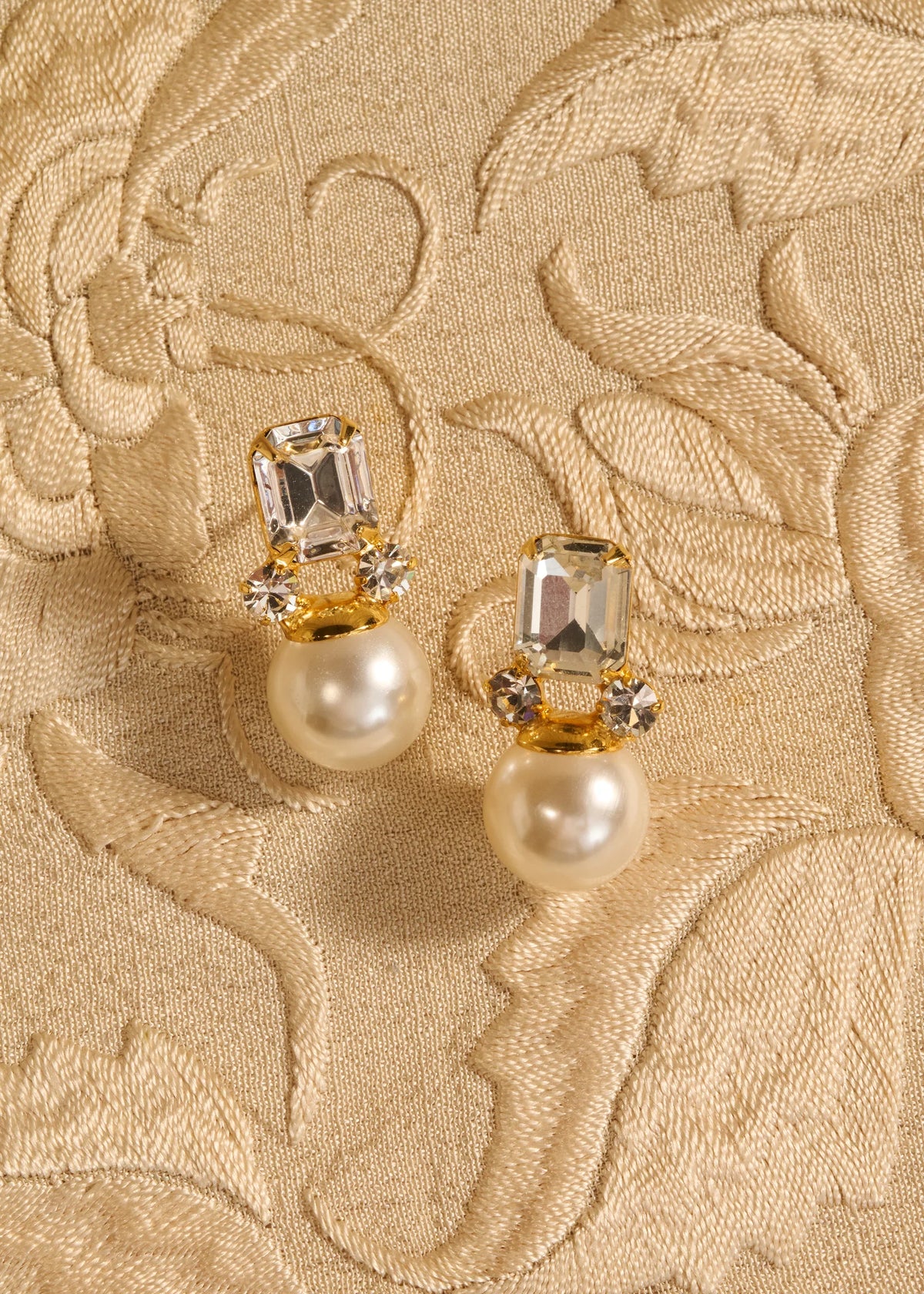 crystal antique gold