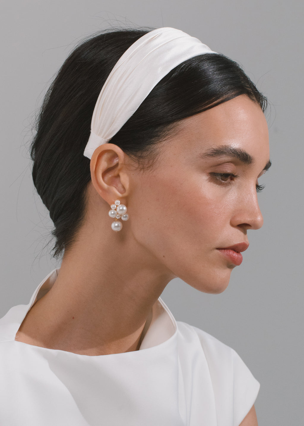 Perlita Earrings in Pearl