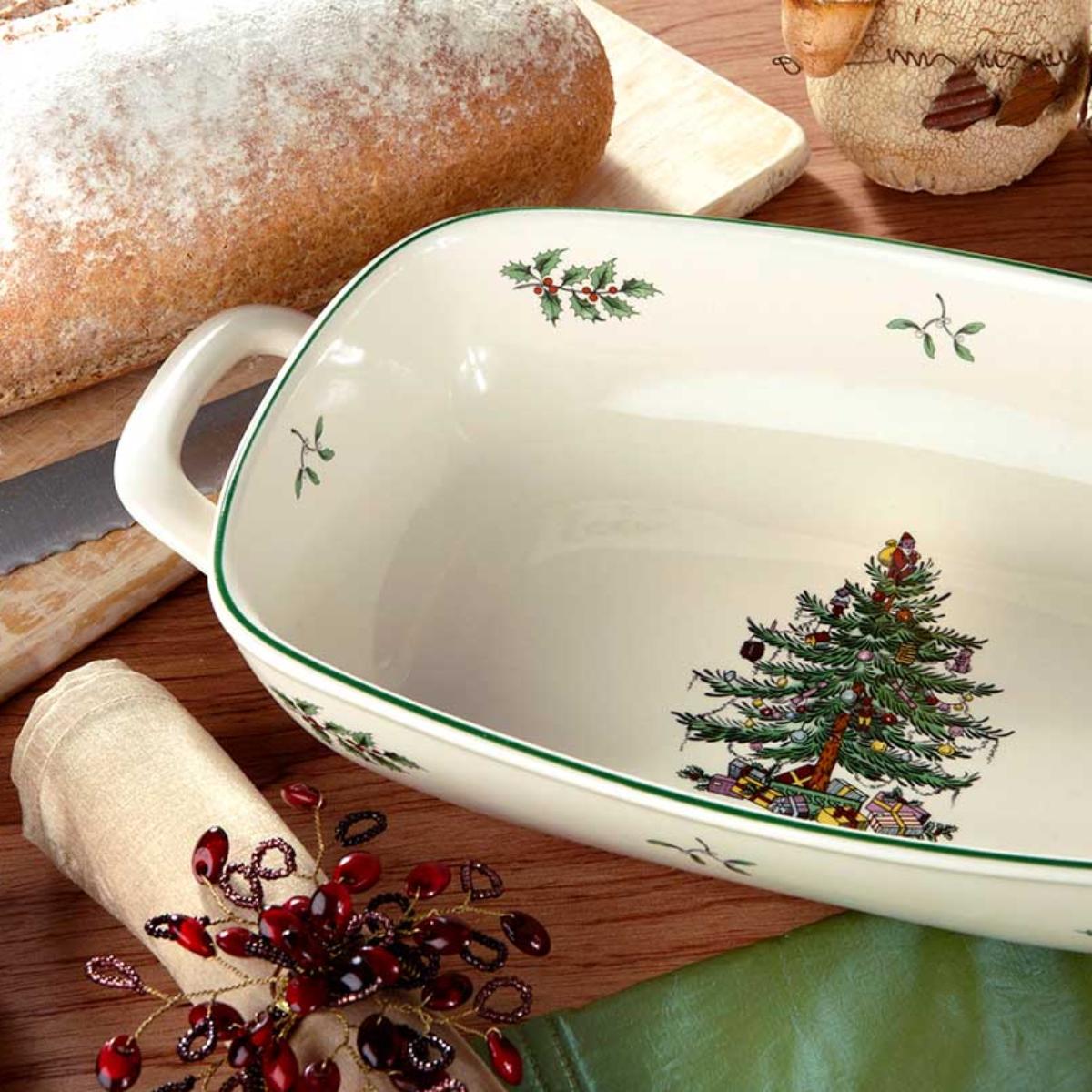 Christmas Tree 14" Bread Basket