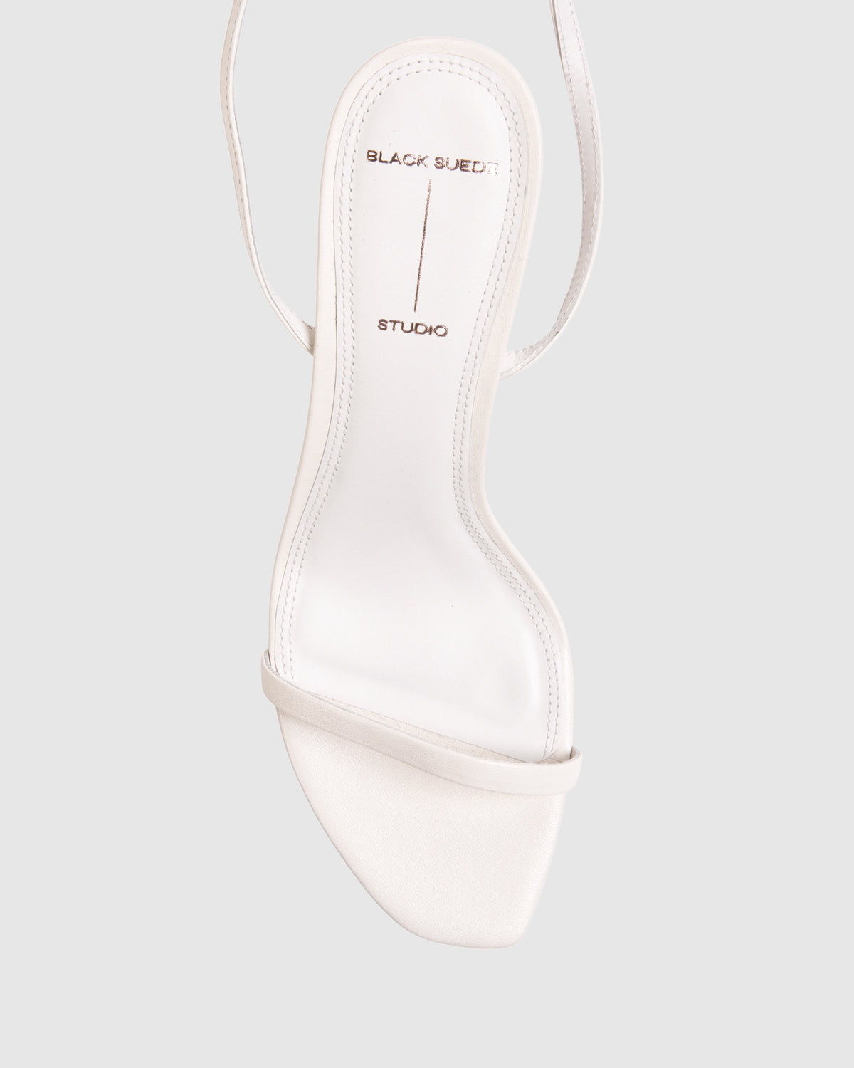 Slone 65 in Coconut leather