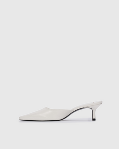 Riley 50 Mule in Coconut Leather