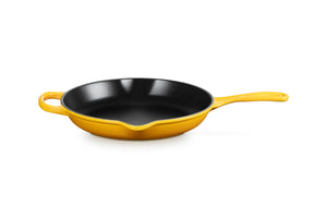 Le Creuset Signature Round Skillet, 10.25 in., Nectar
