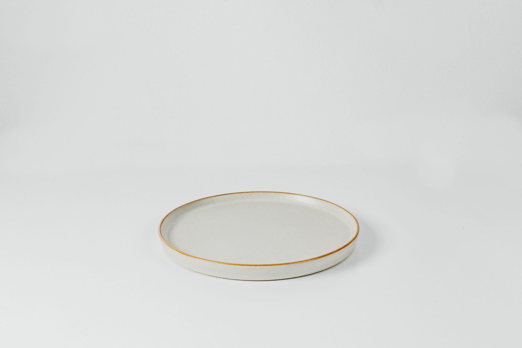 8.5” Side Plate in Marshmallow White