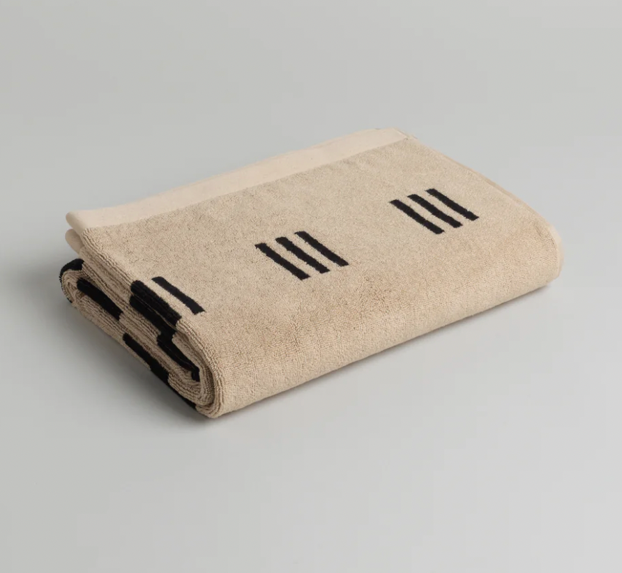 CLAREMONT BATH TOWELsand & noir