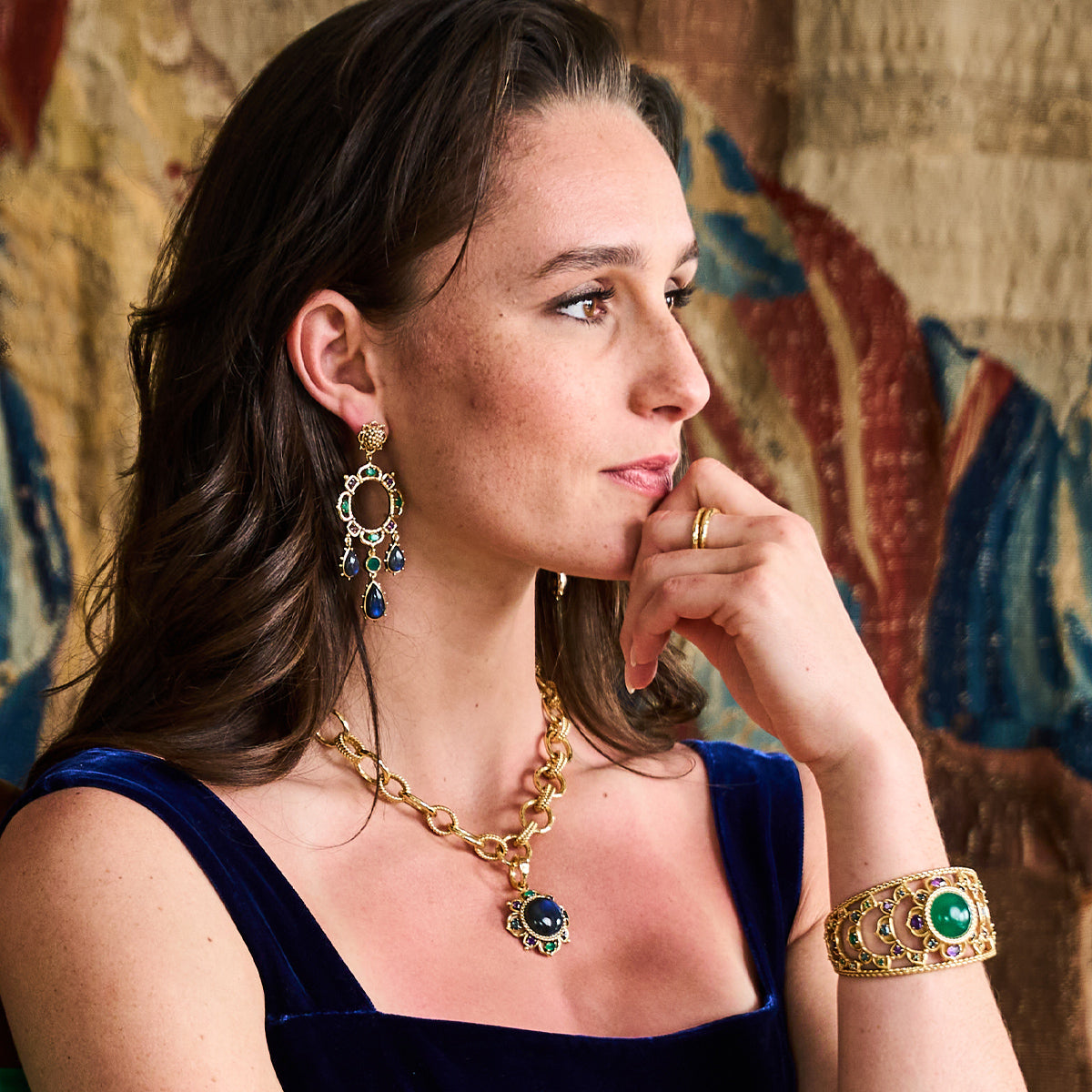 Contessa Belle Nuit Dangle Earrings