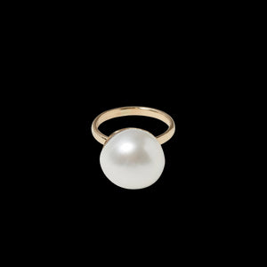 14k Monaco Ring White Pearl