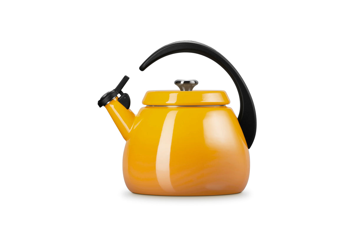 Le Creuset Cloche Kettle, 2.2 qt., Nectar