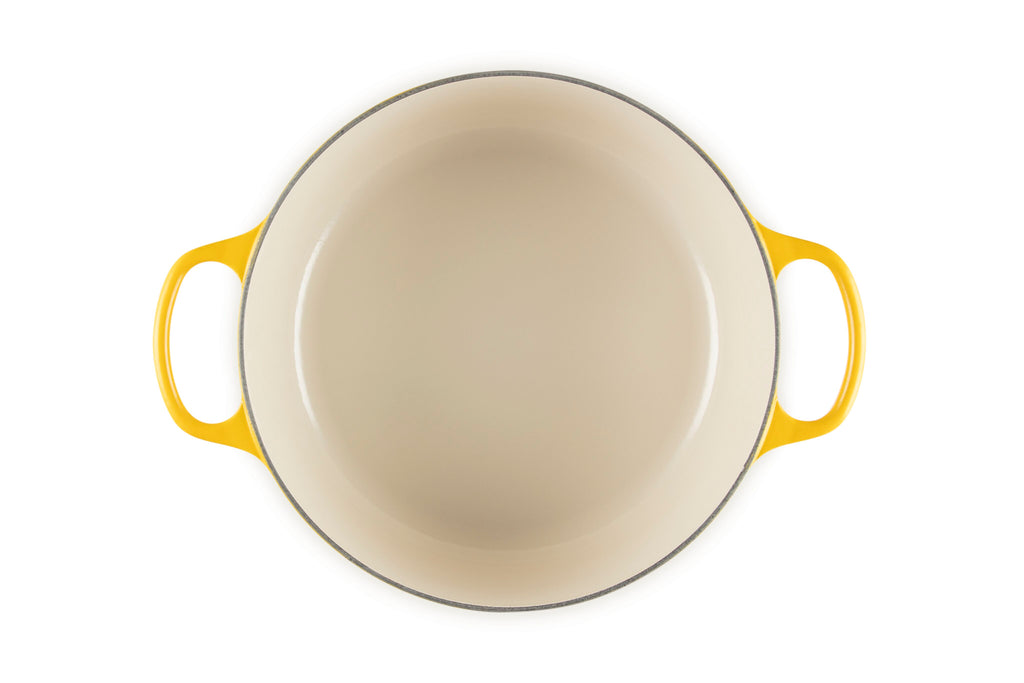 Le Creuset Signature Round Dutch Oven, 7.25 qt., Nectar
