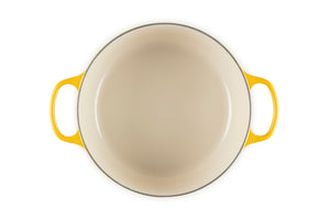 Le Creuset Signature Round Dutch Oven, 7.25 qt., Nectar