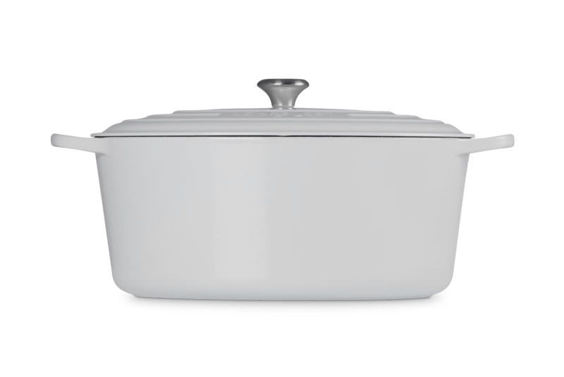 Signature Oval Dutch Oven in White 15.5 qt.