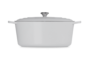 Signature Oval Dutch Oven in White 15.5 qt.