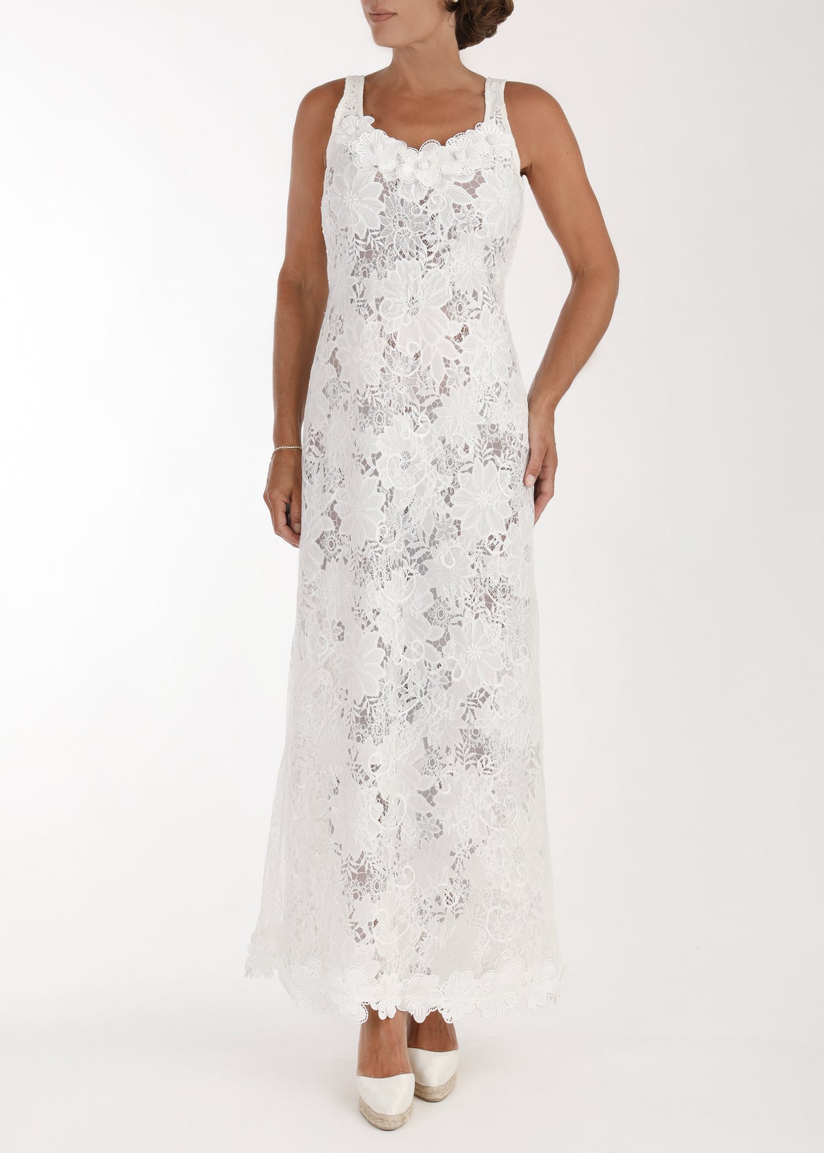 Hera Maxi Dress in White