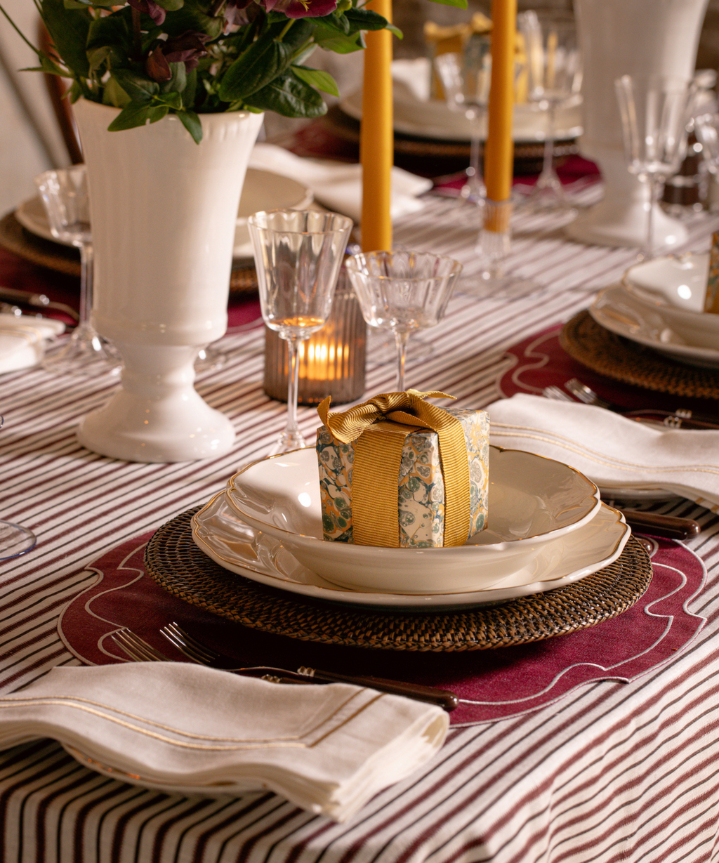 Sophie Classic Two Cord Napkin, Antique Gold with the Rattan Charger