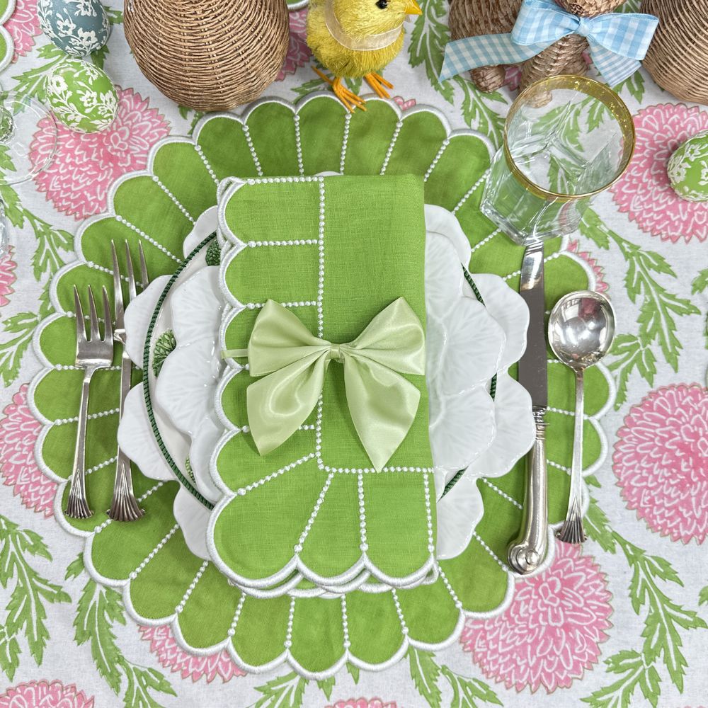 Easter tablescape, Easter placemat , Easter Napkin, green embroidered placemat, green embroidered napkin