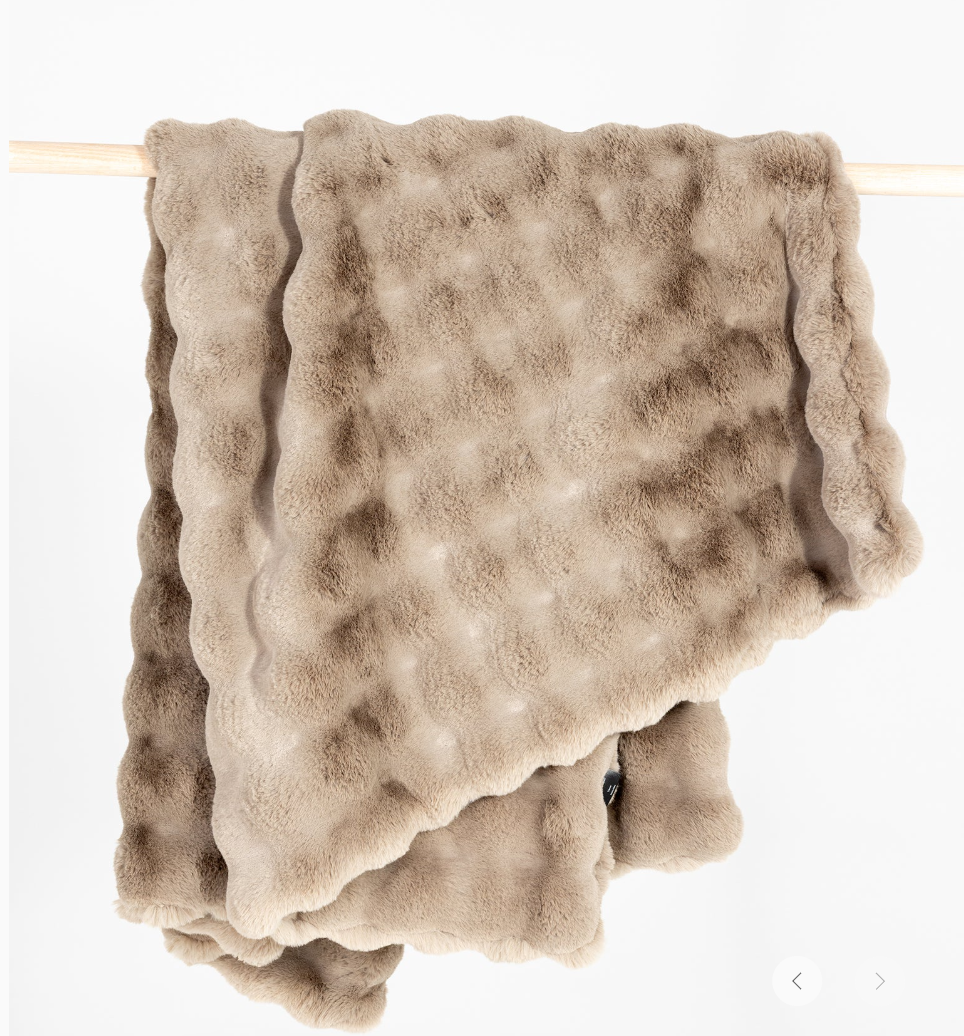Bubble Cuddle Blanket (Color: Walnut)