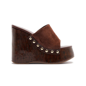 Dalle Studs Suede Sandal in Root Brown