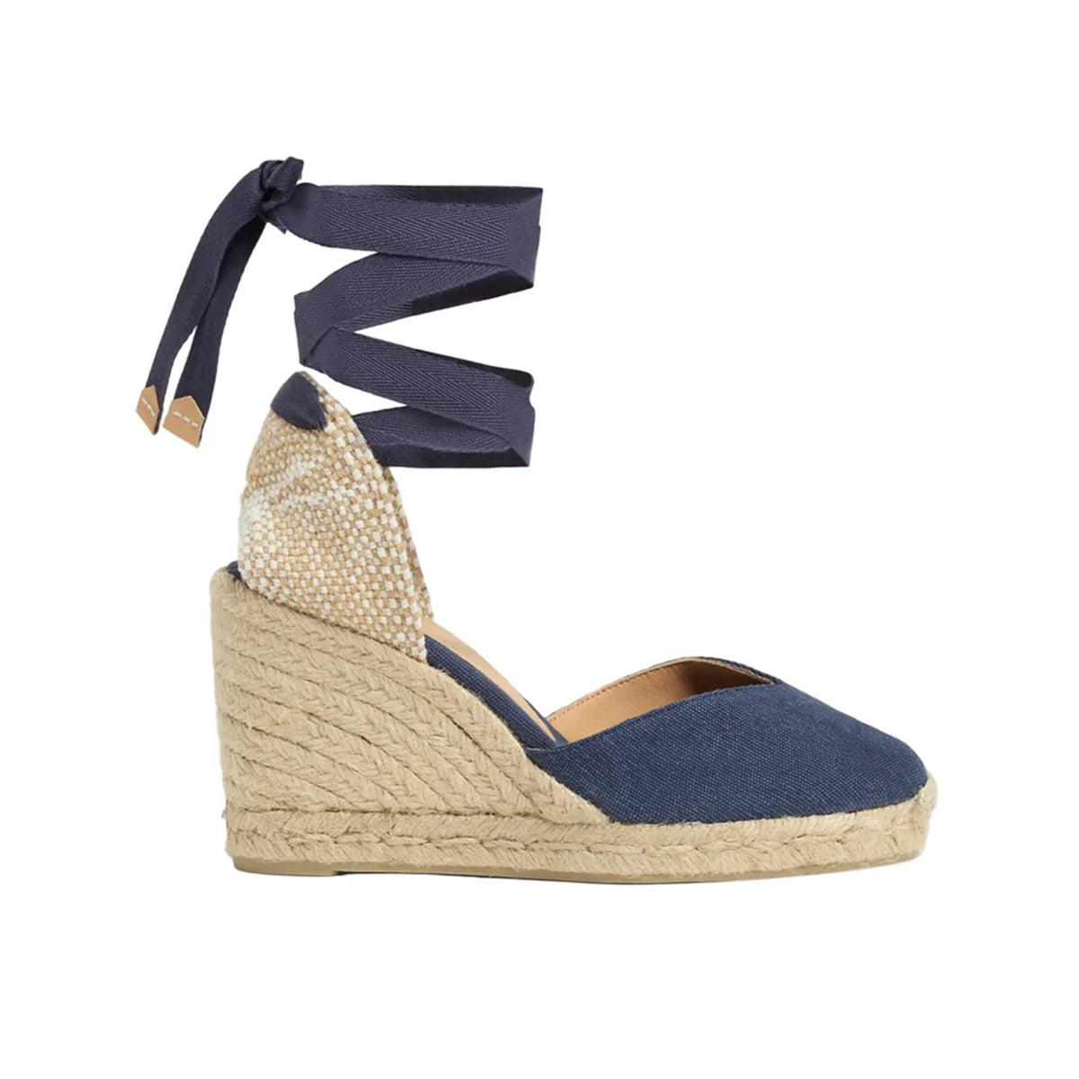Chiara 8 in Oxford Blue