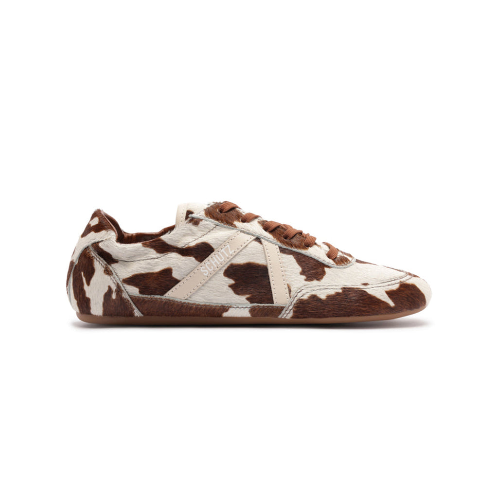 Eight Sneaker in Pearl Pony