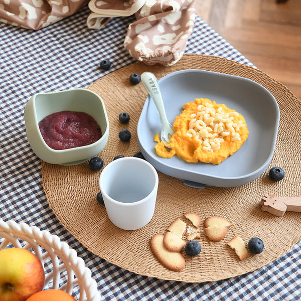 Silicone Meal Set in Pebble, Set of 4