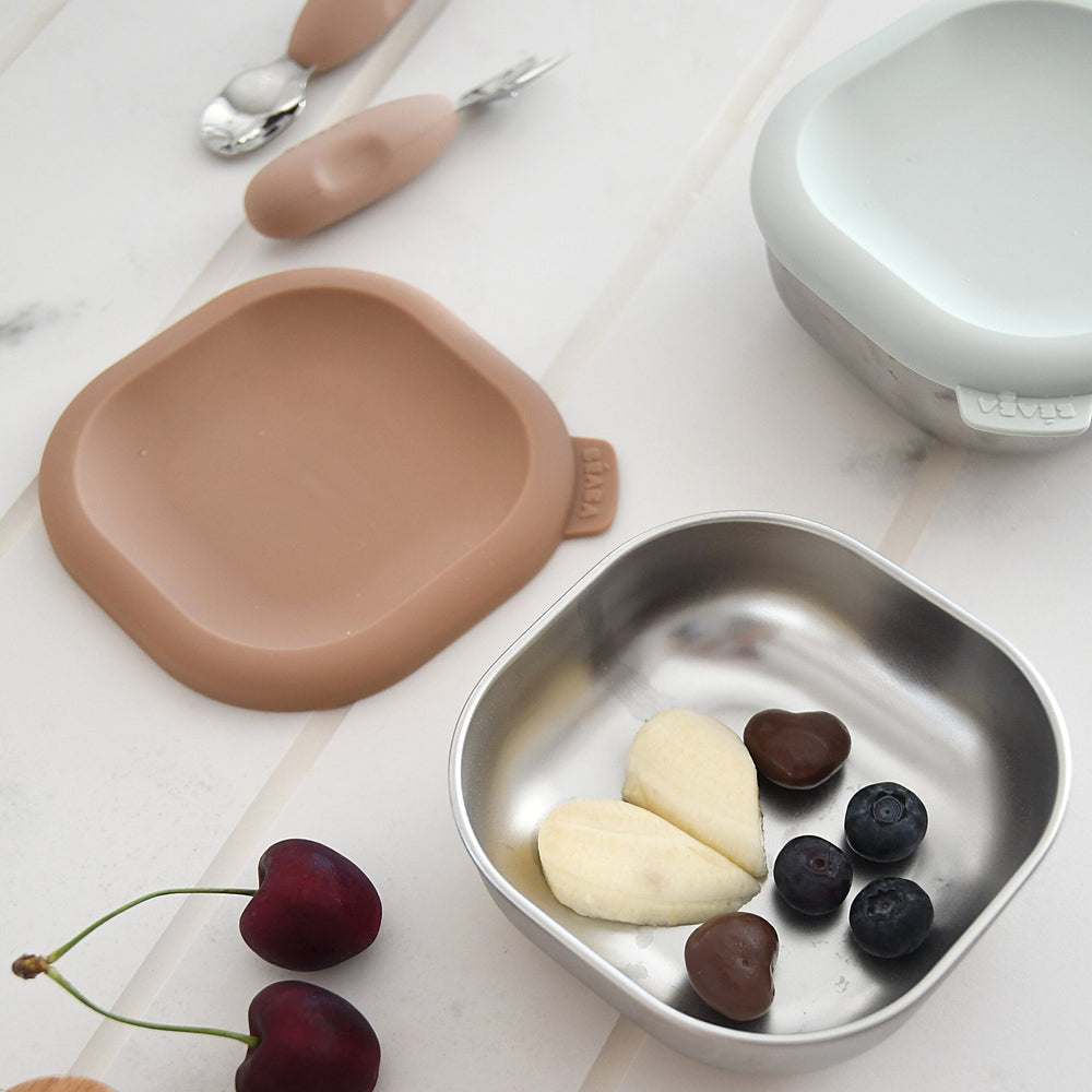 Microwave-Safe Stainless Steel Baby Bowl Set with Lids in Natural