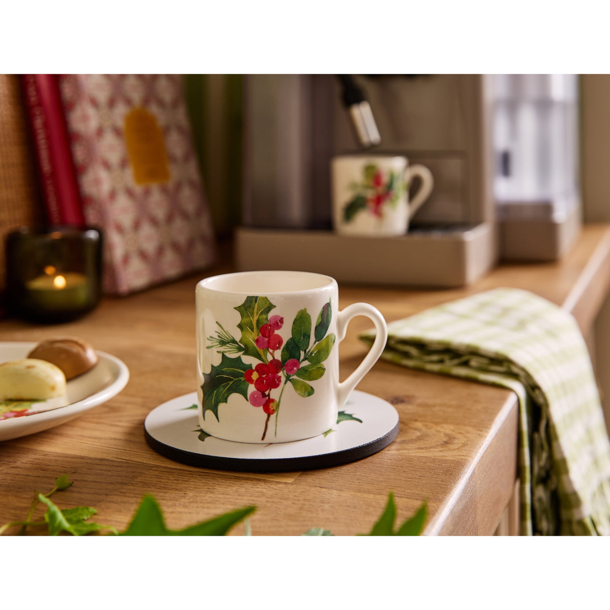 Botanic Garden Christmas Holly Espresso Cups, Set of 2