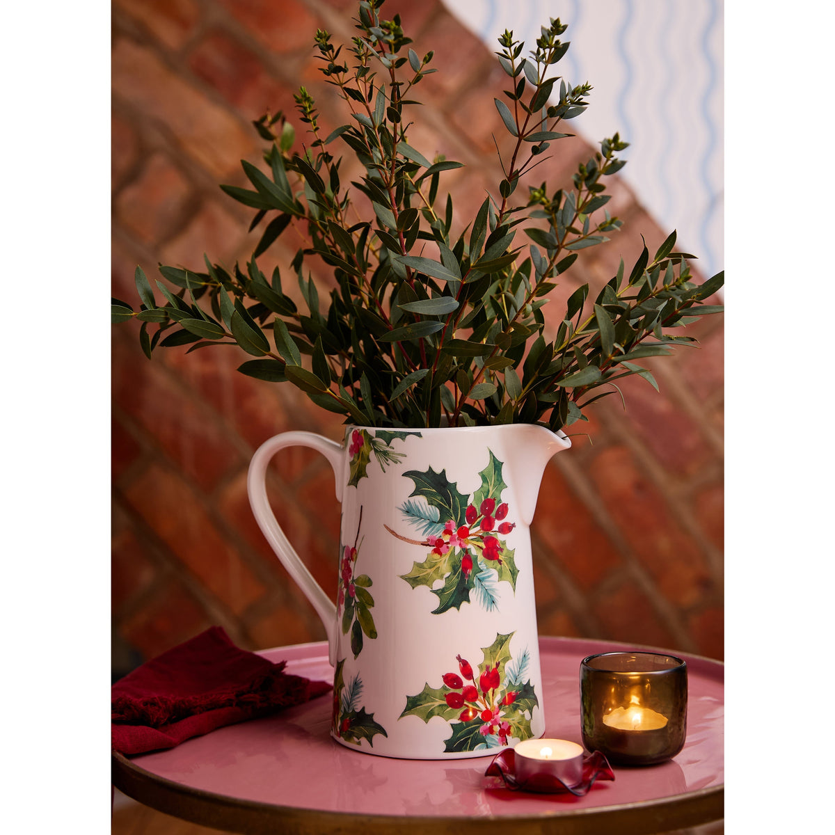 Botanic Garden Christmas Holly Bella Jug