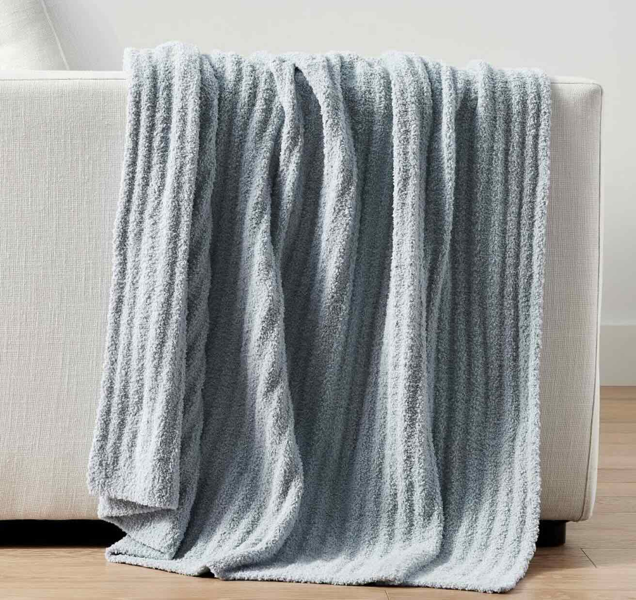 Cozy Ribbed Throw Blanket