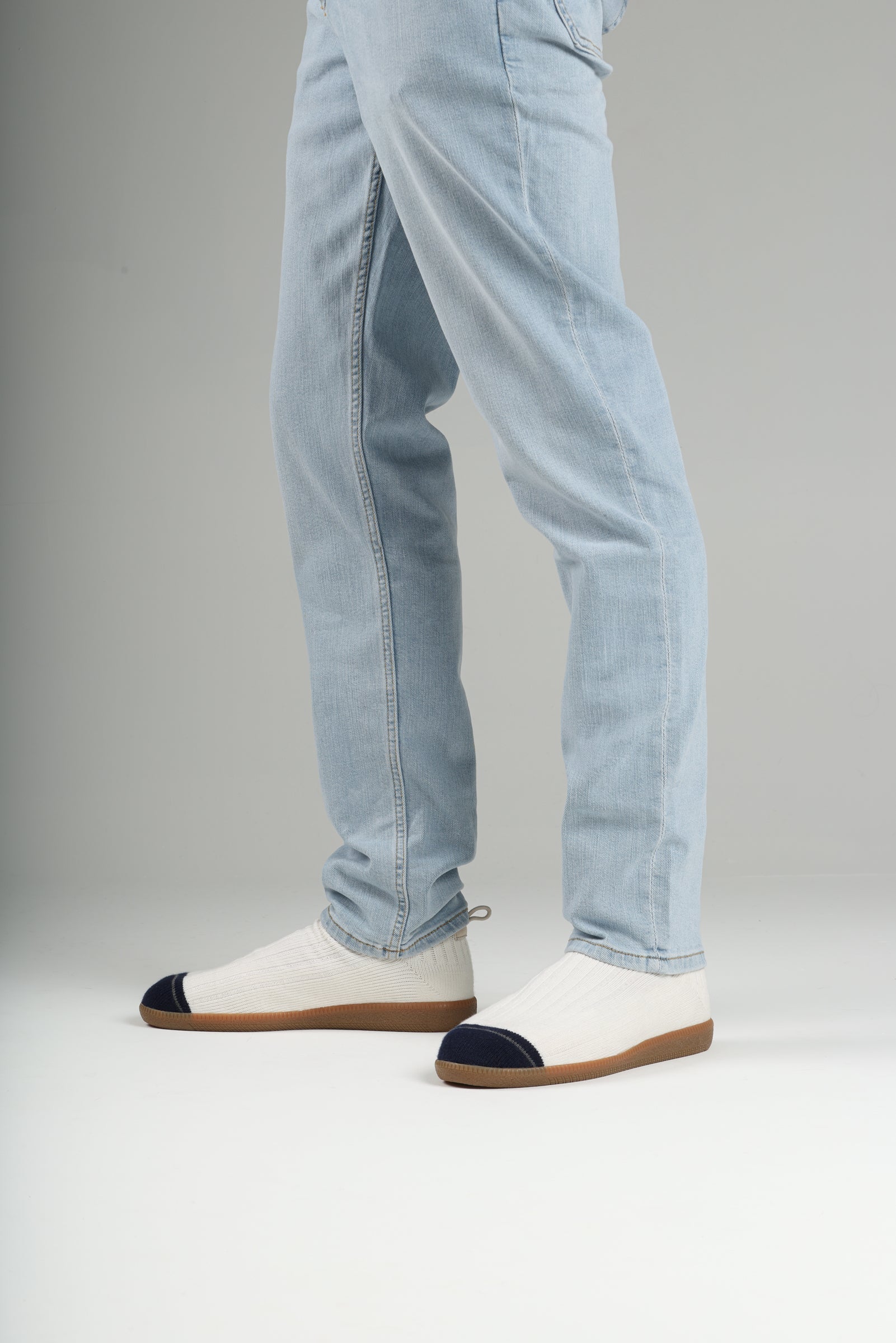 Men’s Varsity Strolls in PE White