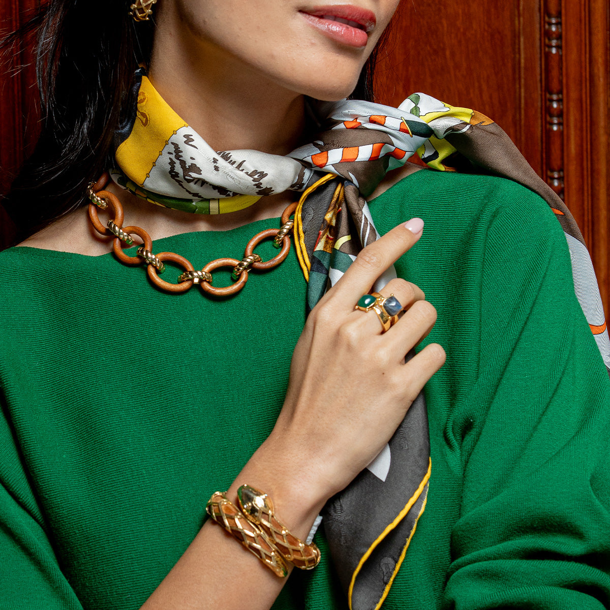 Earth Goddess Link Necklace in Teak