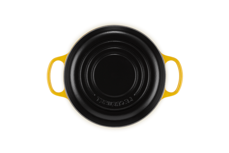 Le Creuset Signature Bread Oven, 1.75 qt., Nectar