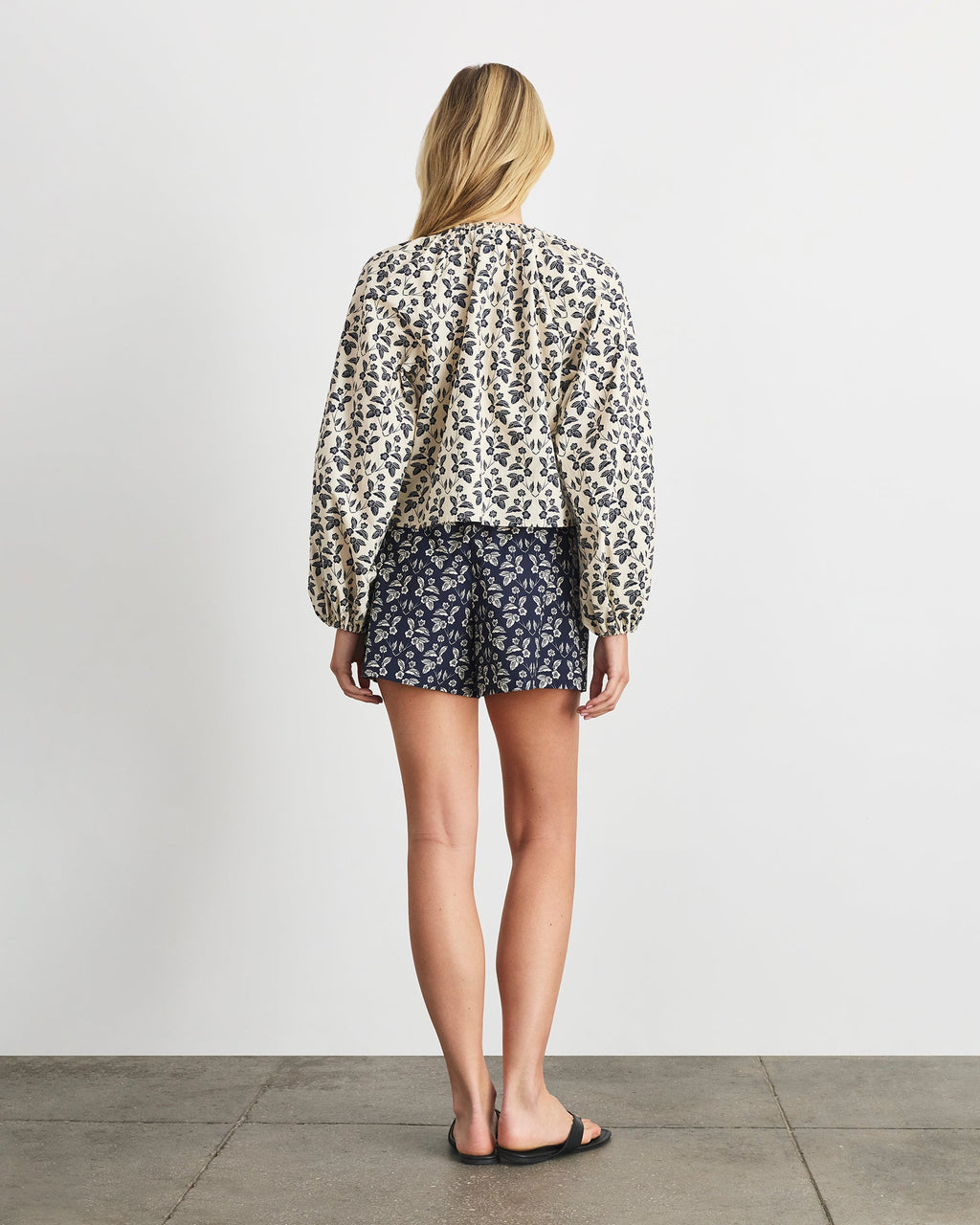 Fallon Short in Maritime Blue Cream Floral