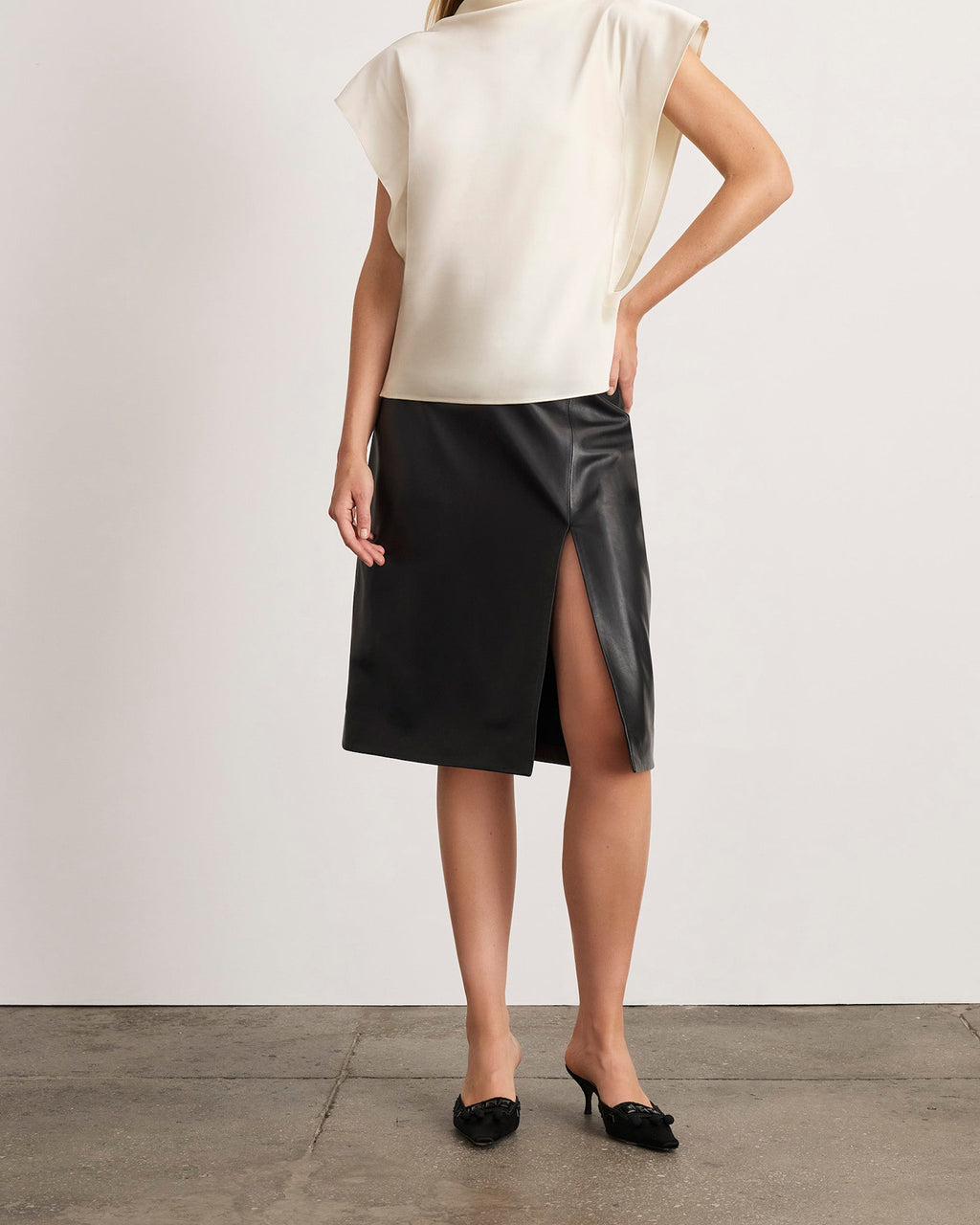 Amance Skirt in Black