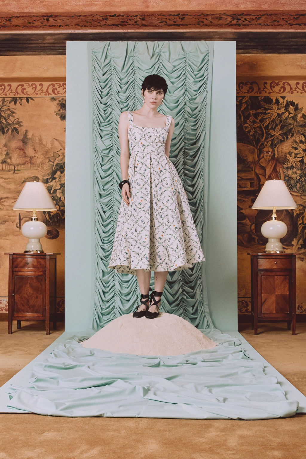 Alcaparra Brisa Midi Dress