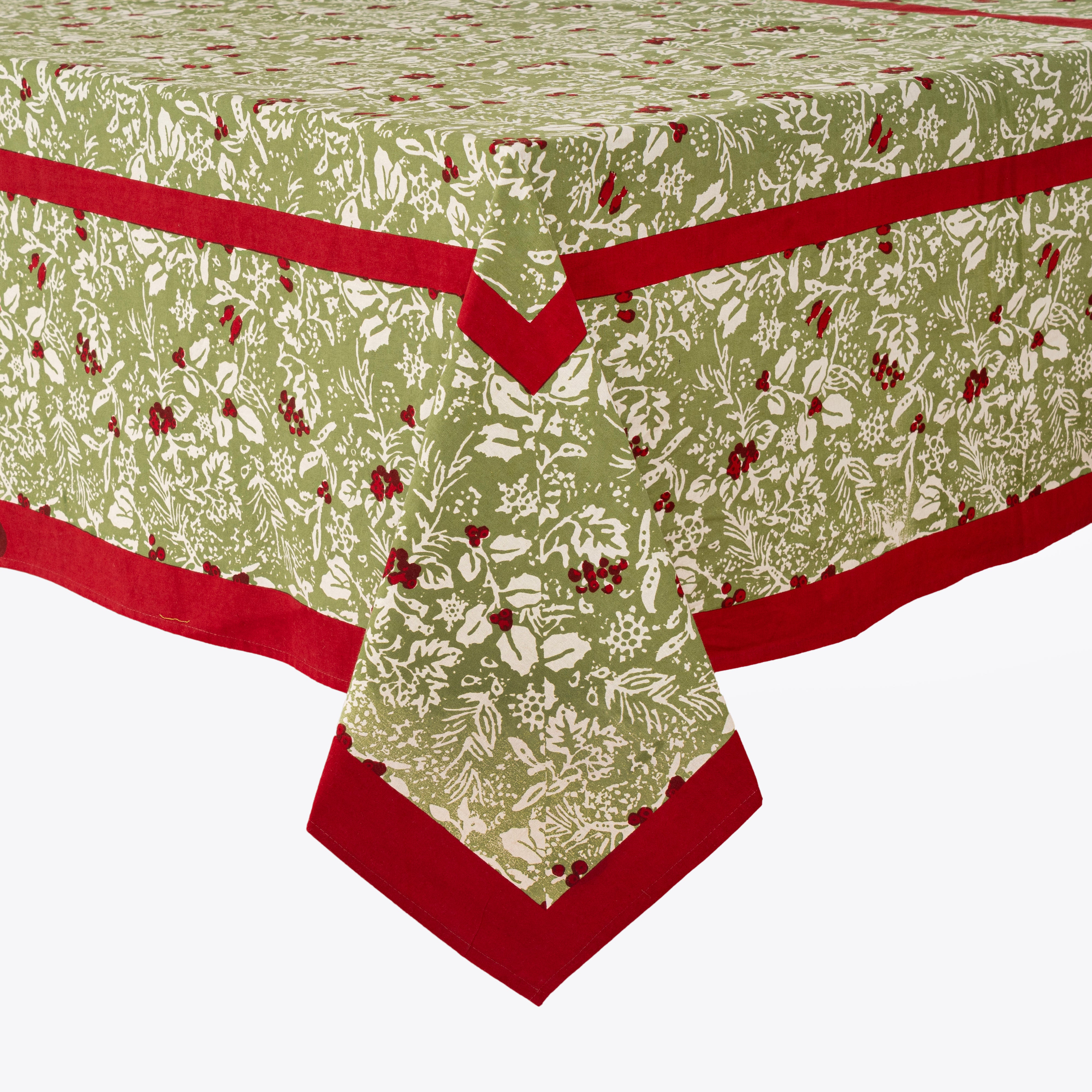 Baies de houx Tablecloth in Red & Green