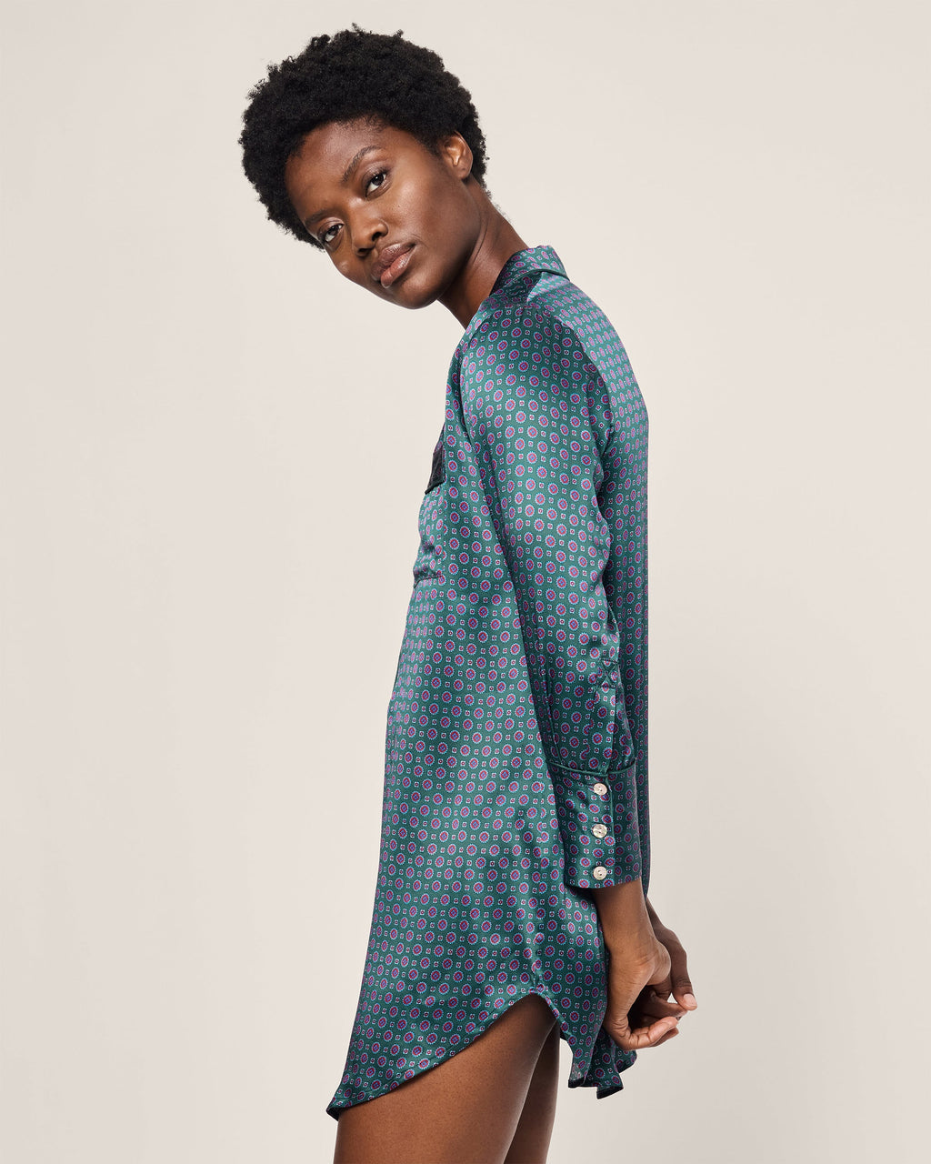 Women’s Silk Nightshirt in Emerald Foulard
