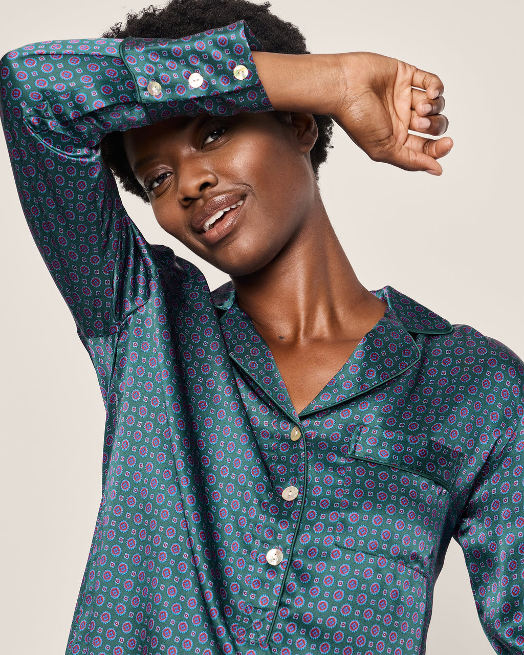 Women’s Silk Nightshirt in Emerald Foulard