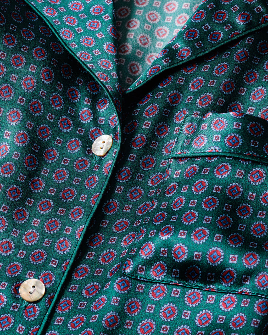 Women’s Silk Pajama Set in Emerald Foulard
