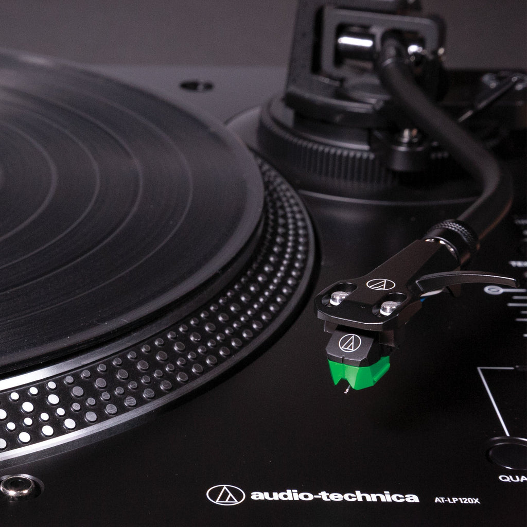 Direct-Drive Turntable in Black