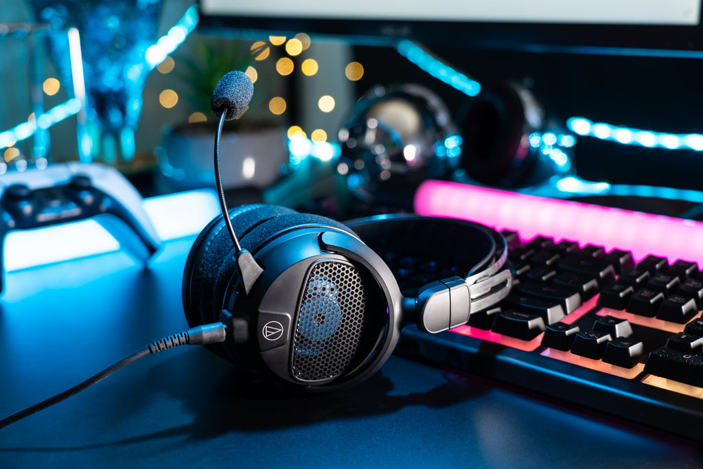 High-Fidelity Open-Back Wired Gaming Headset in Black