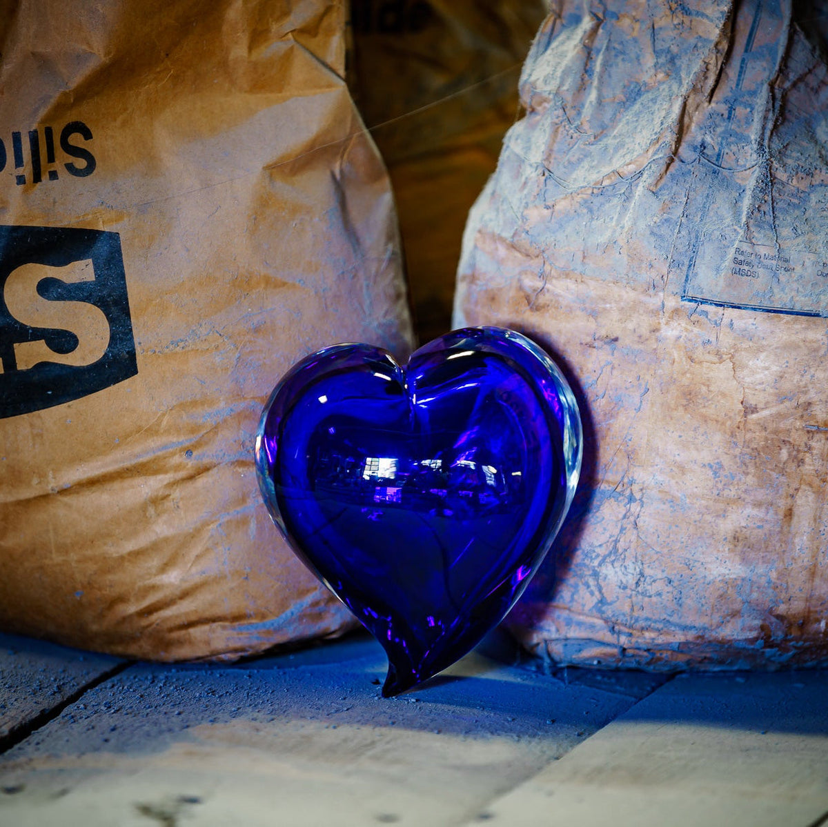 Amore Glass Heart in Blue