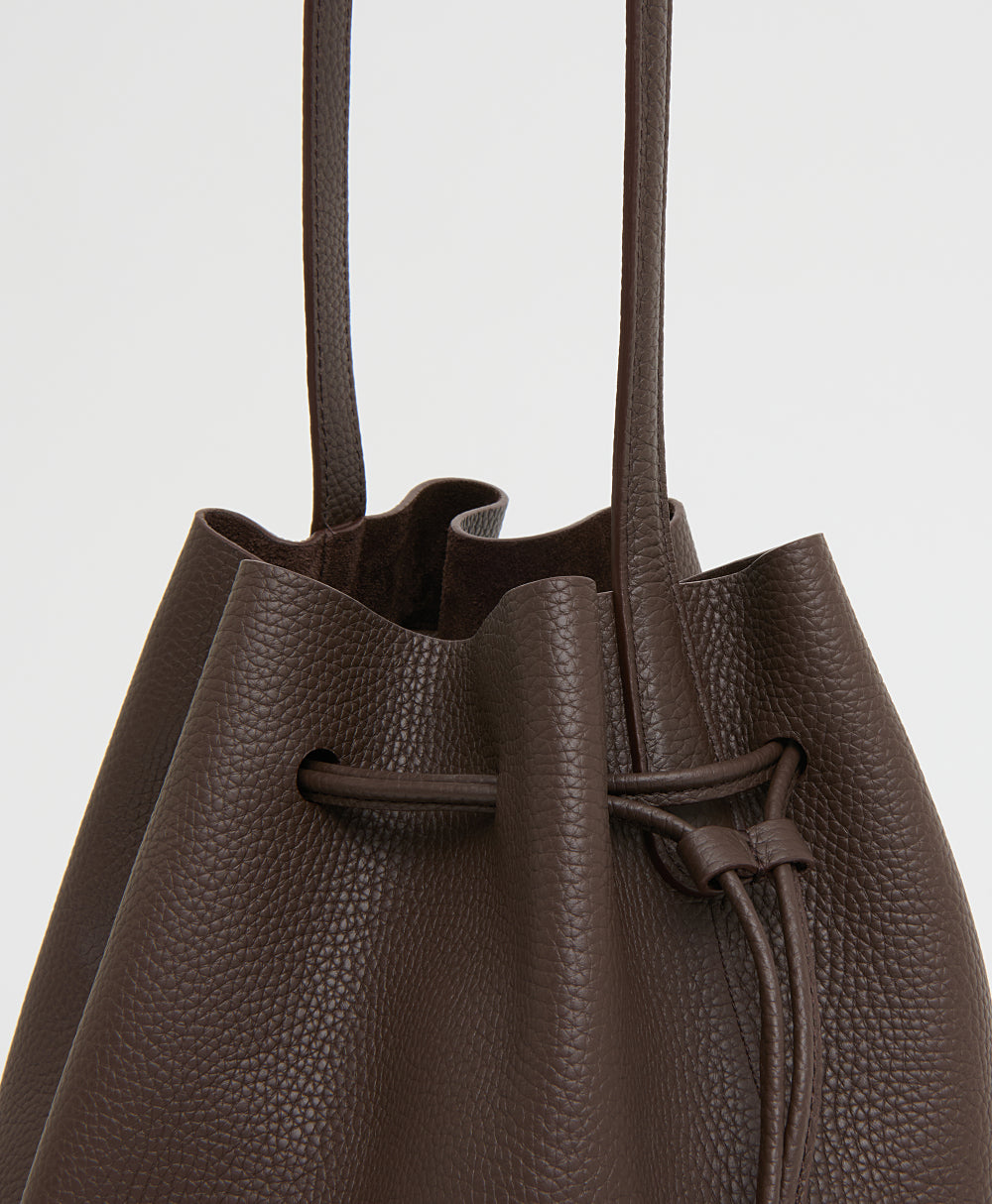 Drawstring Cabas in Chocolate