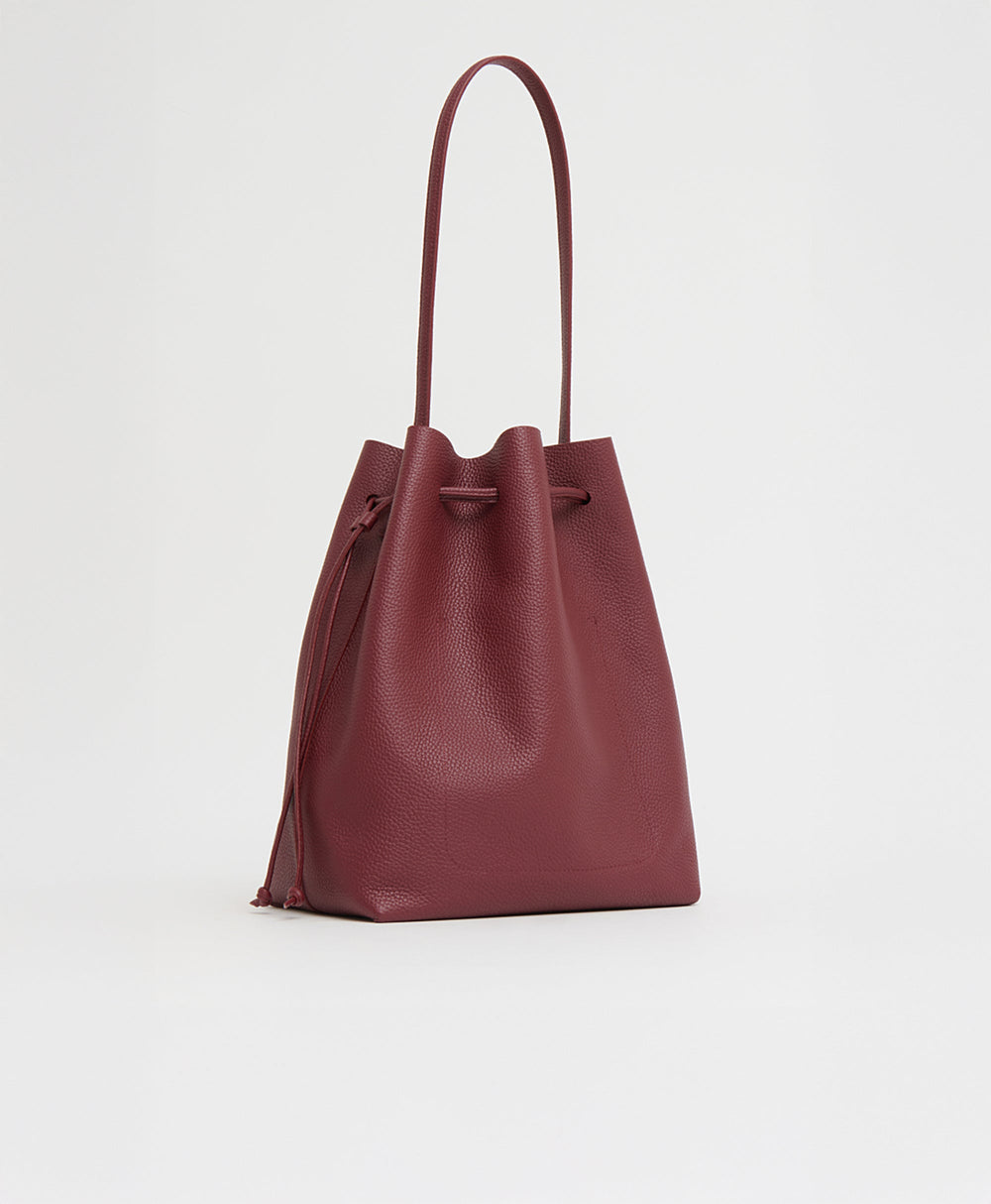 Drawstring Cabas in Oxblood