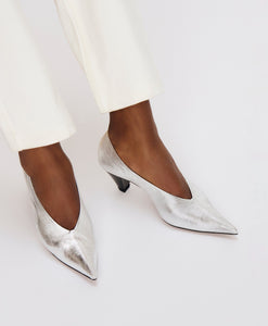Kiki Heel in Crinkled Silver