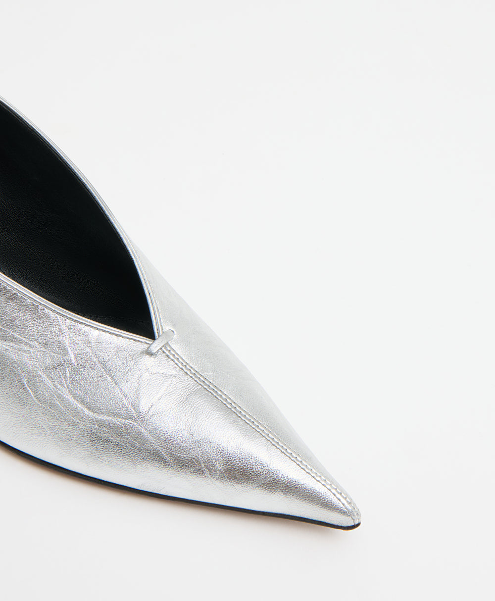 Kiki Heel in Crinkled Silver